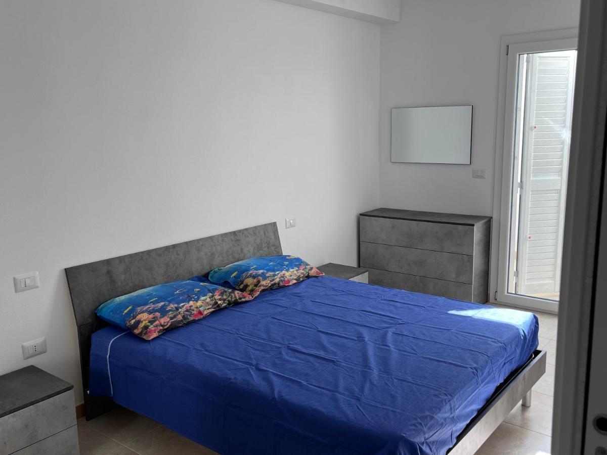 Residence Le Maree Porto Pino Εξωτερικό φωτογραφία