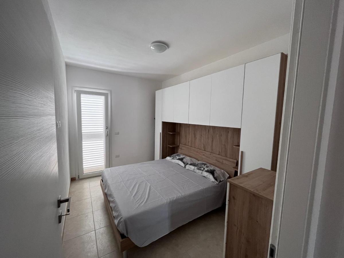 Residence Le Maree Porto Pino Εξωτερικό φωτογραφία